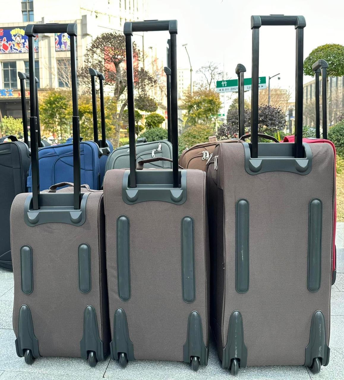 MRZM Duffle Bag With Trolley