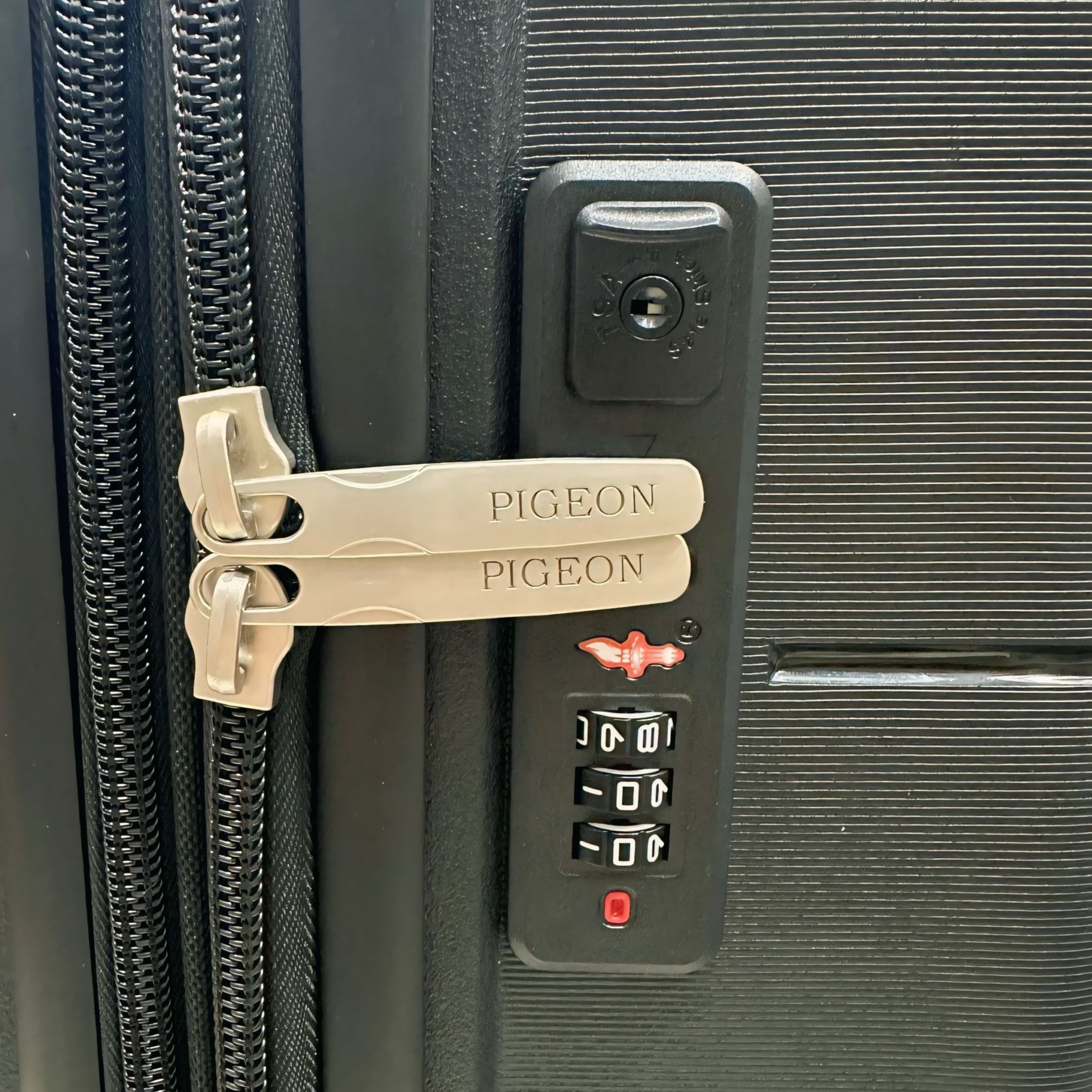 Pigeon Luggage Polypropylene 4 Piece Set: Durable Travel Companion; Unbreakable