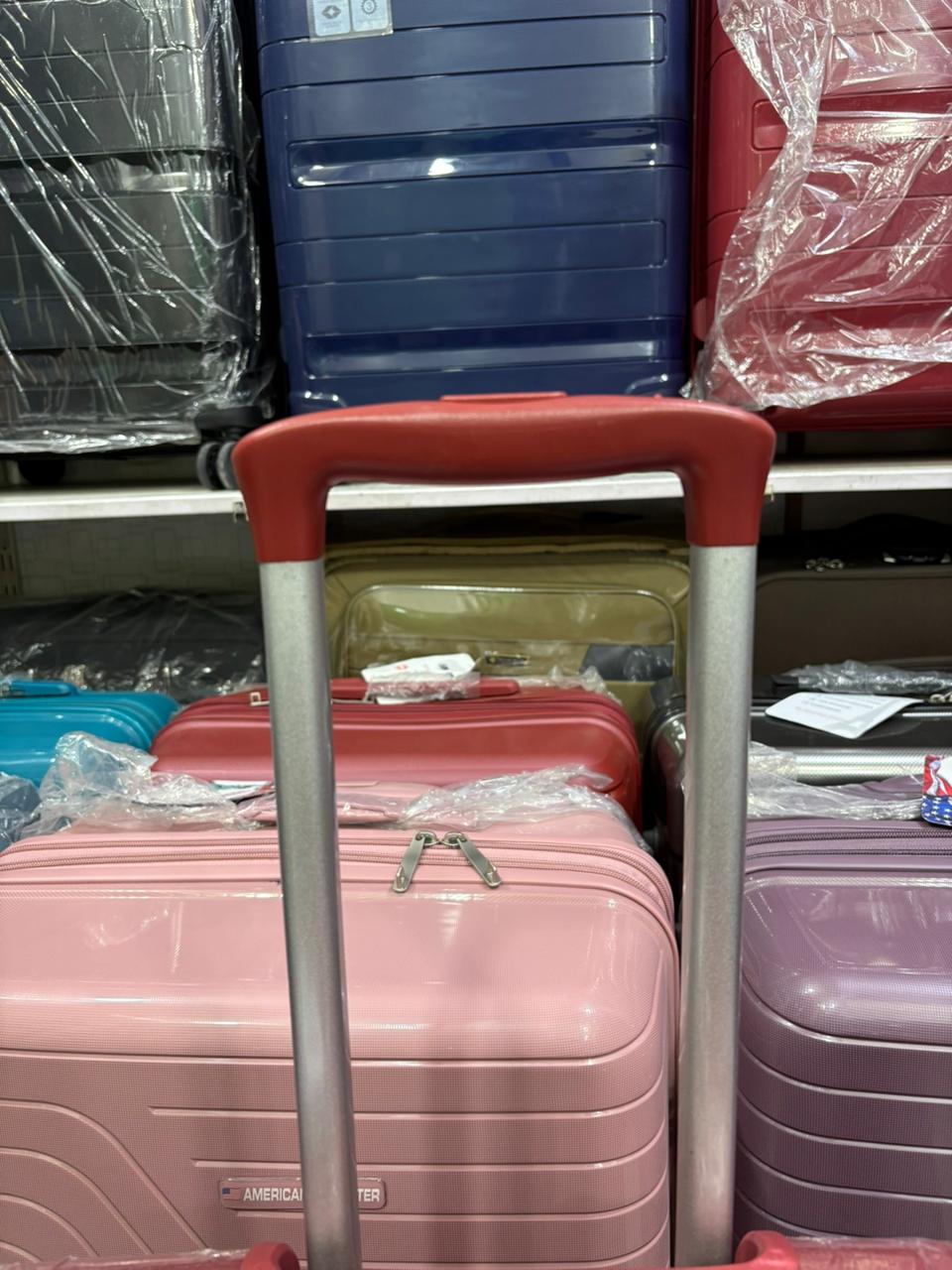 American Tourister - Pp Material Set - High Copy