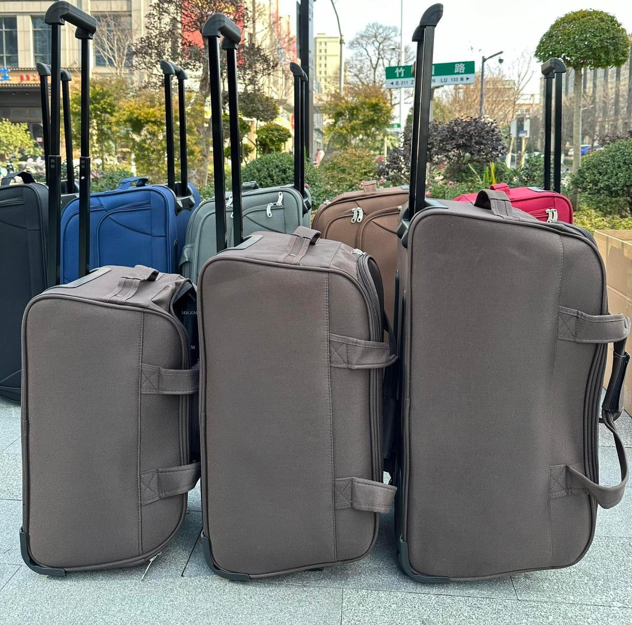 MRZM Duffle Bag With Trolley
