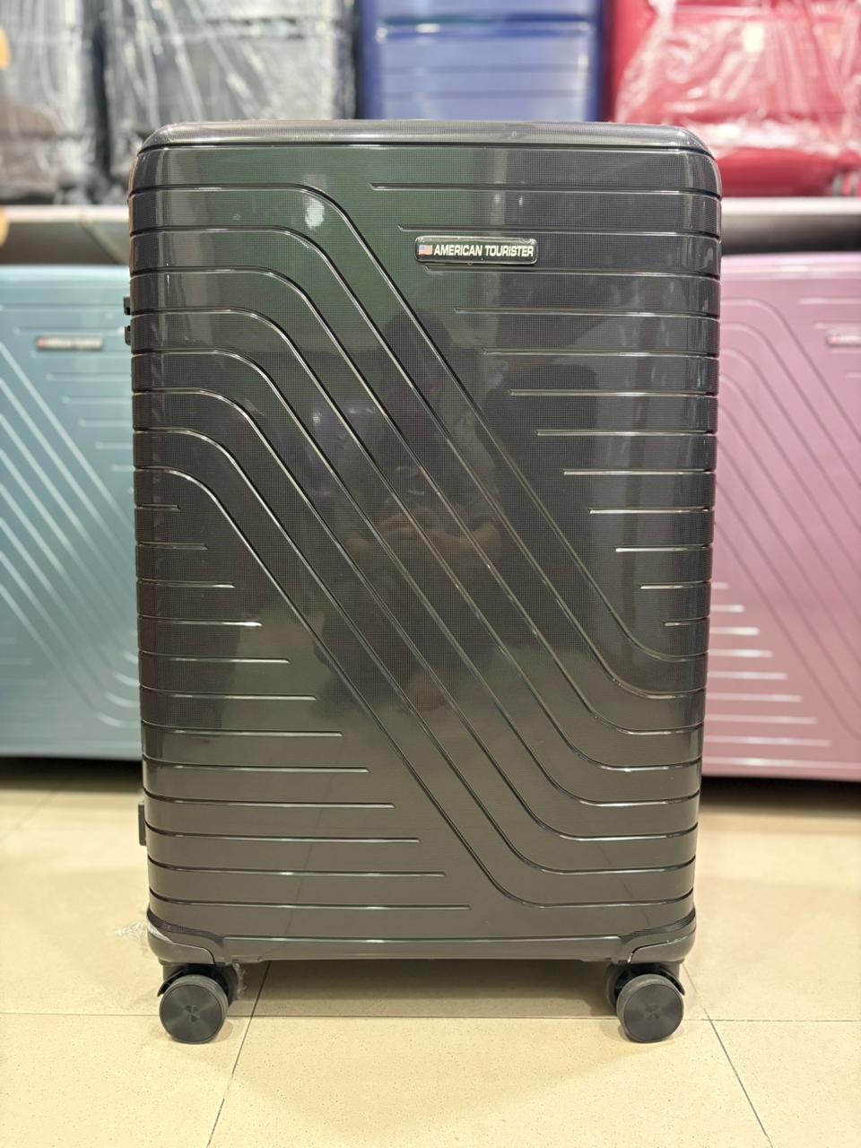 American Tourister - Pp Material Set - High Copy