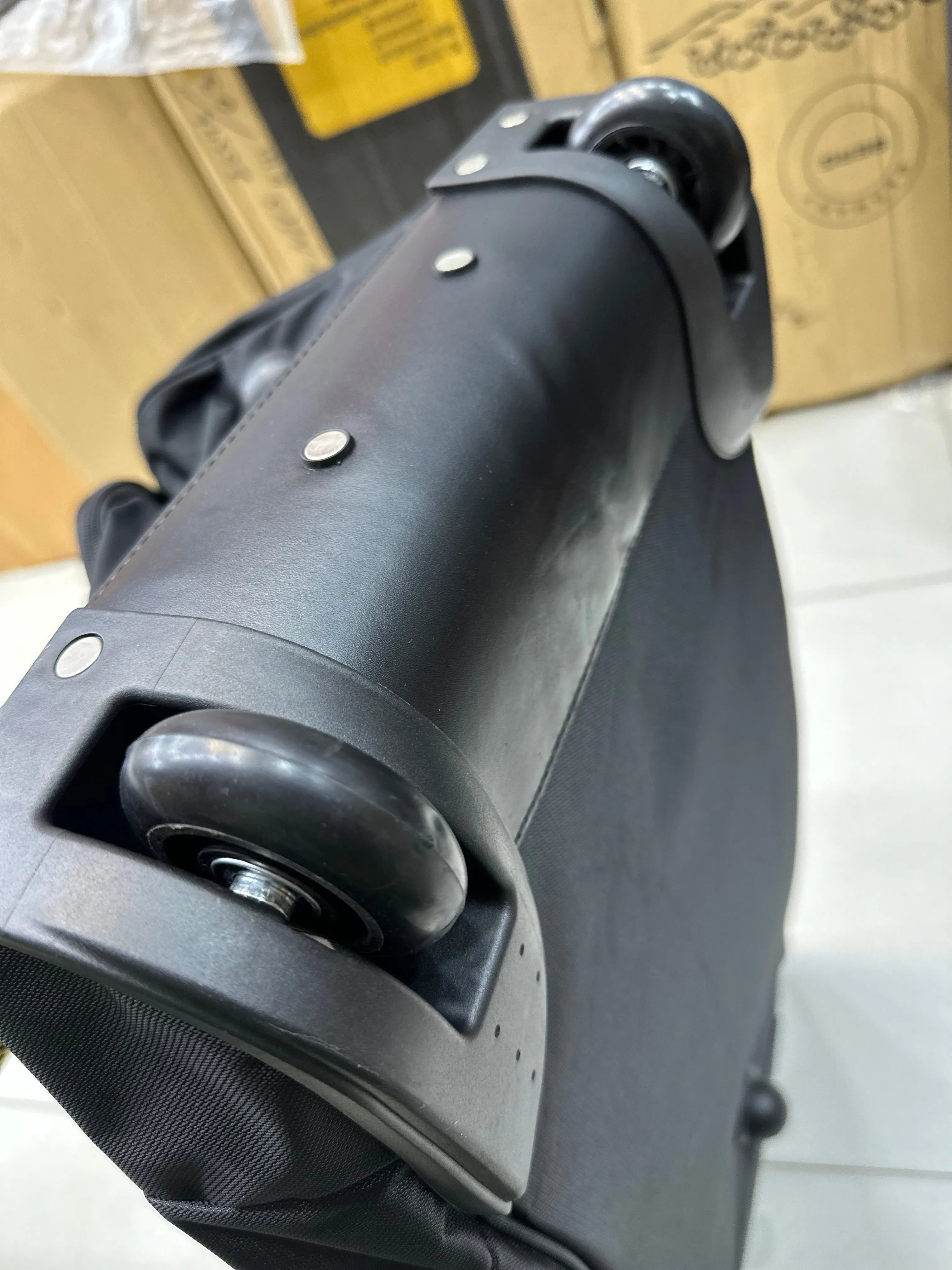 Concept - Soft Trolley Duffle Bag - 27" - Black