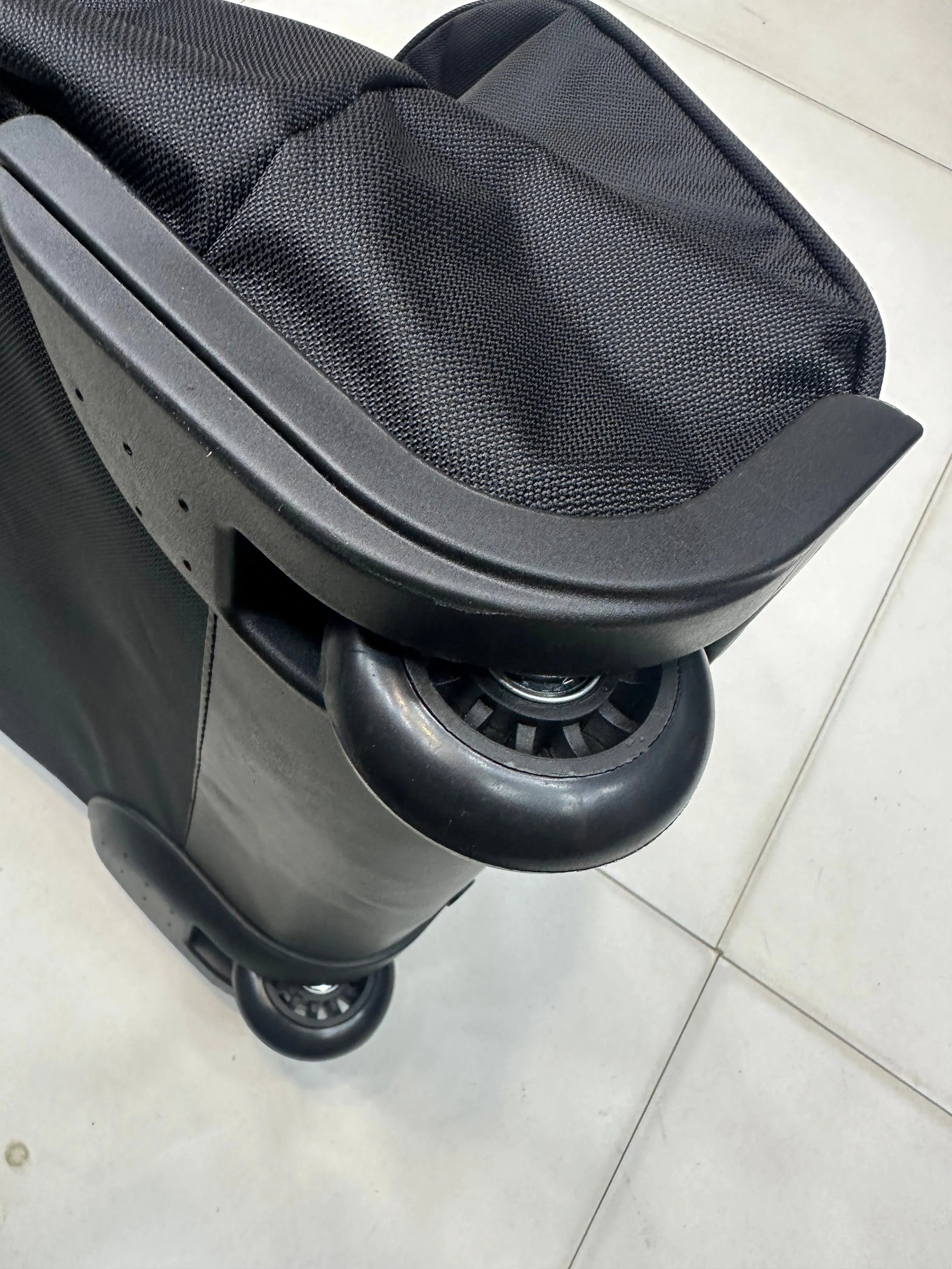 Concept - Soft Trolley Duffle Bag - 27" - Black