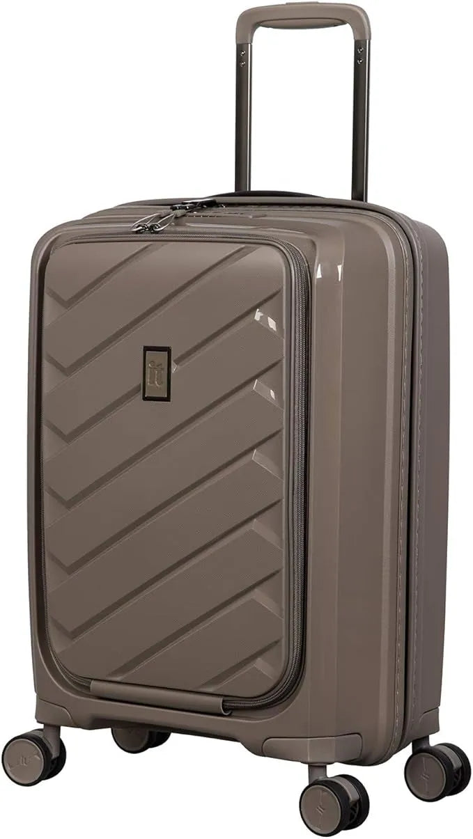 it luggage Influential Hardside Spinner